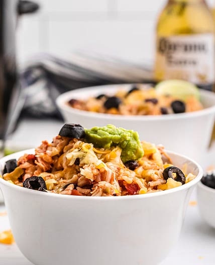 Slow Cooker Chicken Burrito Bowls