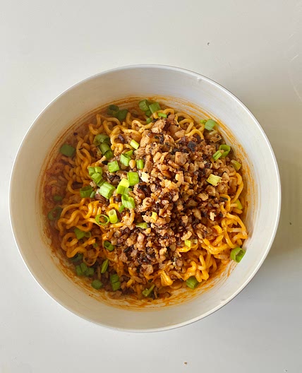 Gochujang Ramen w/ Soy Crumbles