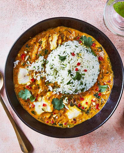 Goan-Style Paneer & Spinach Curry With Coriander Rice