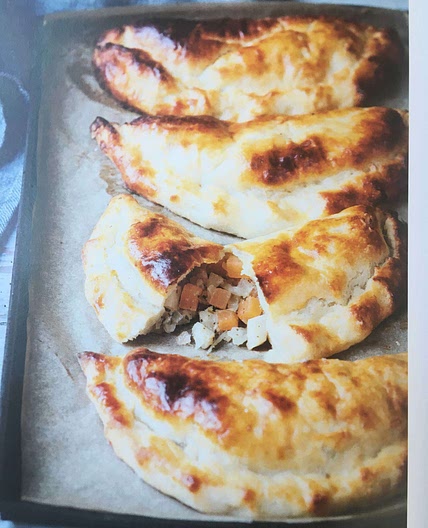 Veggie pasties