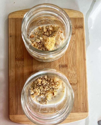 Banana Overnight Oats — Angiela Eats 