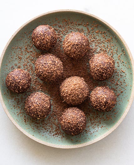 Cacao & Walnut Fudge Balls