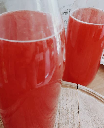 Berry mocktails