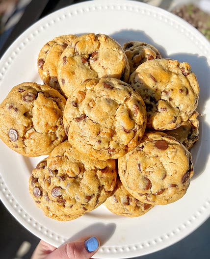 Toffee Cashew Chip Cookies