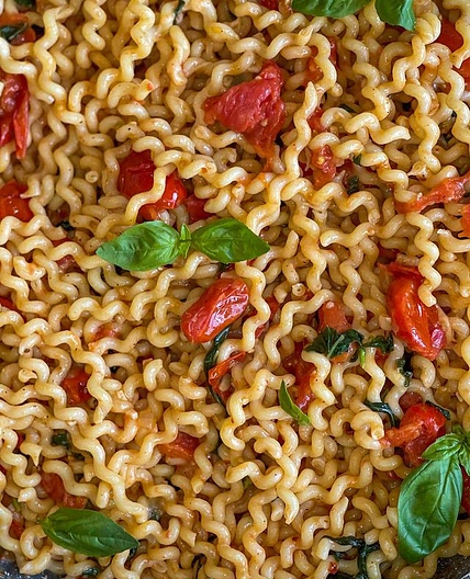 Tomato basil pasta