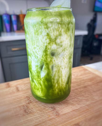 Coconut Peppermint Matcha Latte — Angiela Eats 