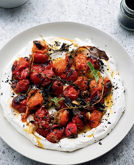 Hot charred cherry tomatoes with cold yoghurt 
