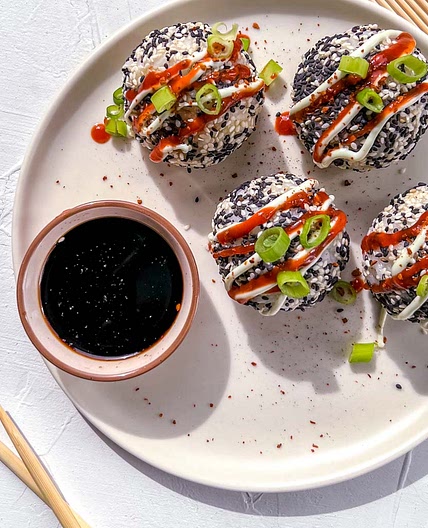 Salmon Sushi Rolls
