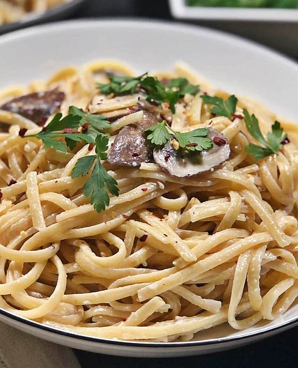 Creamy Vegan Truffle Mushroom Pasta - Voach | Healthy Vegan Recipe Blog