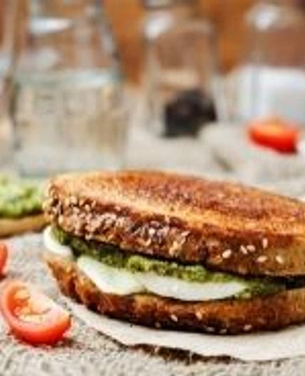 Grilled Mozzarella Sandwich