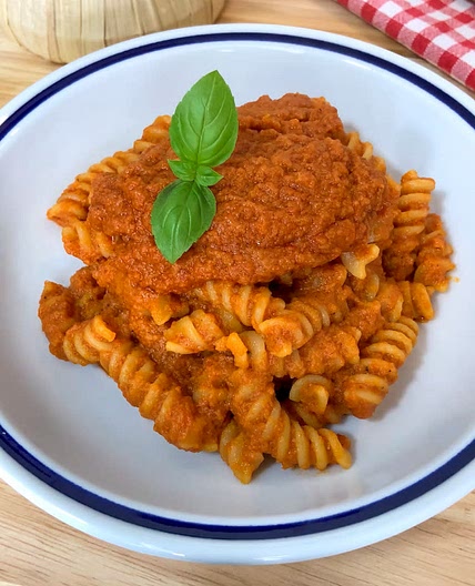 TUNA RAGÙ 