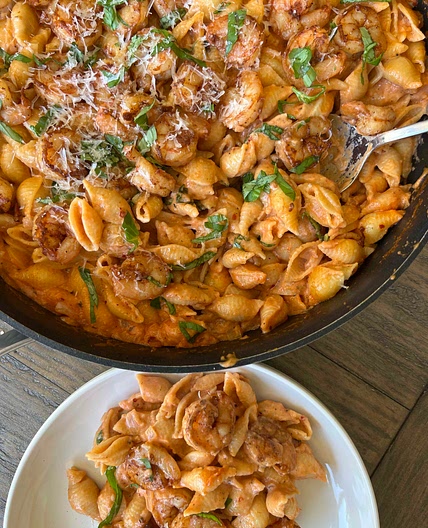 Spicy vodka pasta with shrimp 