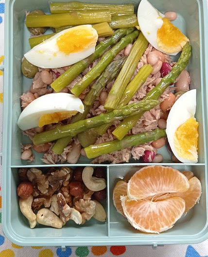 Tuna Bean Asparagus Salad