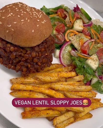 Vegan Lentil Sloppy Joes 🍔🌱| 𝐑𝐞𝐜𝐢𝐩𝐞 𝐁𝐞𝐥𝐨𝐰 ⬇️