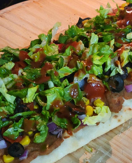 Taco Flatbread pizzas