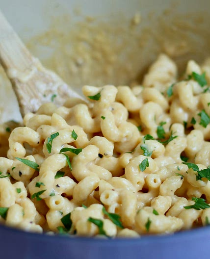 Dutch Oven Mac and Cheese