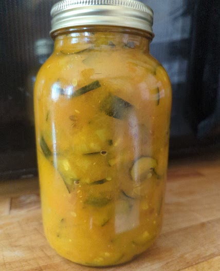 Sweet courgette chutney