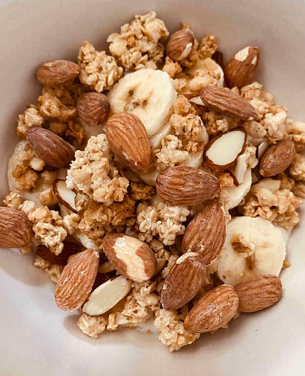 Lunchtime Dairy-free Yogurt Bowl