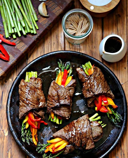 Air Fried Steak and Asparagus Bundles