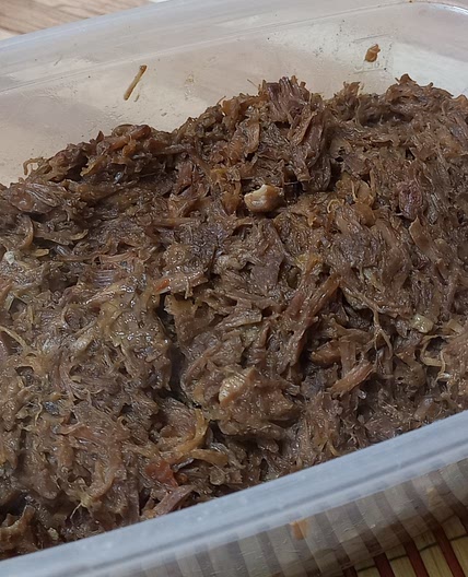 Carne Desfiada
