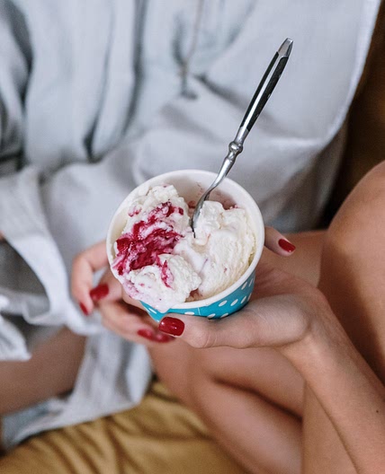 Dig out Ice Cream Easily