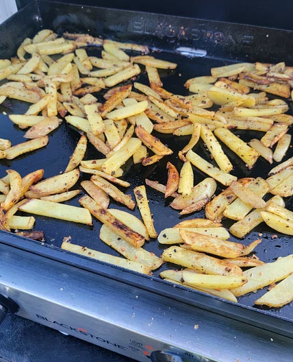 Fresh-cut Seasoned Fries