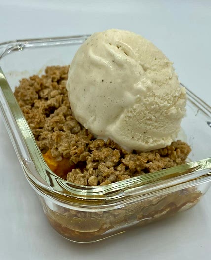 Healthier peach crumble 
