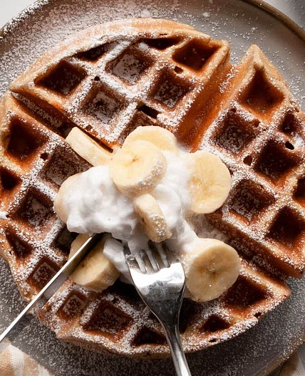 Flourless Banana Oat Waffles