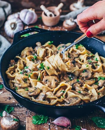 Nudeln mit Pilz-Lauch-Soße