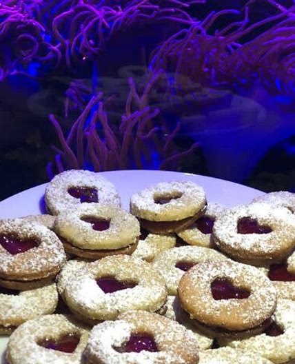 Weihnachtliche Plätzchen – Spitzbuben mit Marmelade