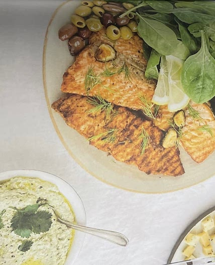 Saumon poêlé avec humous d’artichaut 