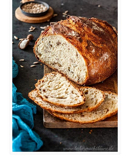 Joghurt-Dinkel-Brot aus dem Topf