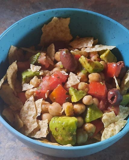 Crunchy Avocado Salad