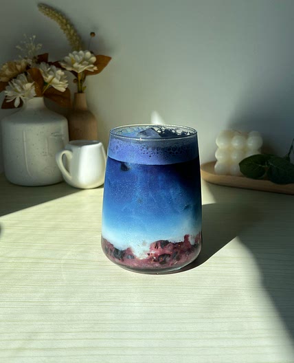 Blue earl grey matcha with blueberry