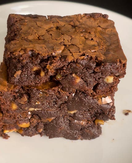 Jaffry’s Walnut Brownies 