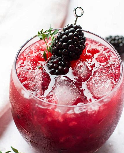 Blackberry Bourbon Smash Cocktail