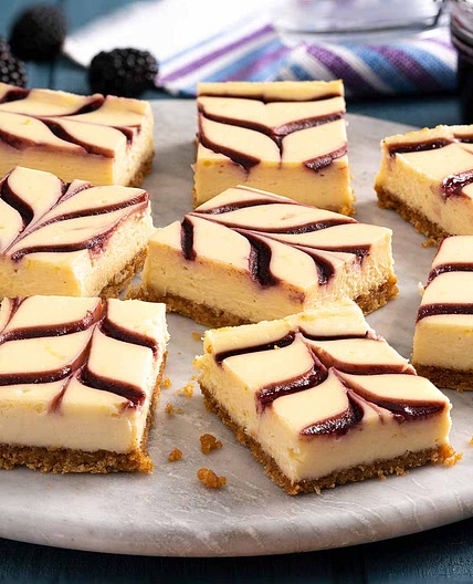 Blackberry Cheesecake Bars