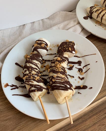 S’mores Chocolate Covered Bananas 