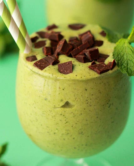 Mint Chocolate Chip Smoothie