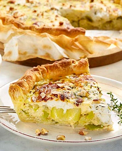 Quiche chèvre-poireaux et salade de tomates