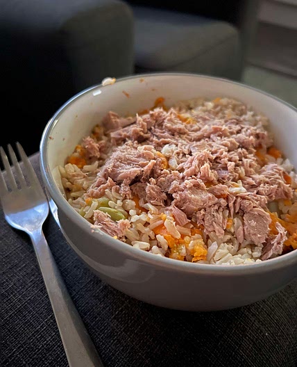 Sweet potato, Tuna and broccoli rice bowl with a smoky sauce