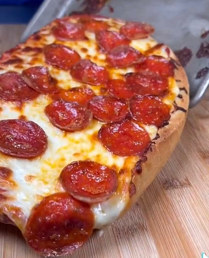 Cheese Pizza