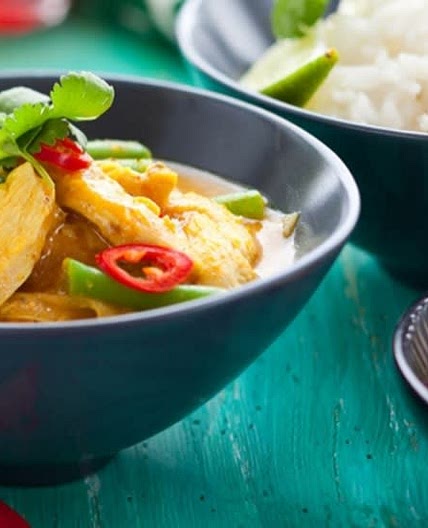 Thai Curry mit Putenbrust und Reis