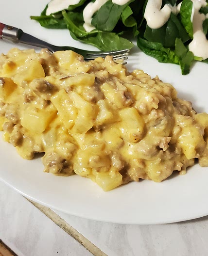 Crockpot Beefy Cheese Potatoes