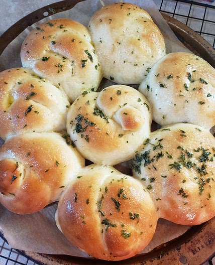 Garlic Knots