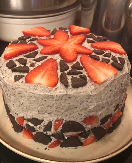 Cookies & Cream Celebration Cake