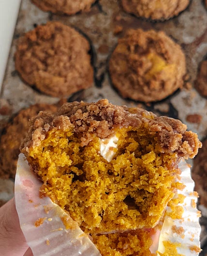 Pumpkin Streusel Muffins with cream cheese 