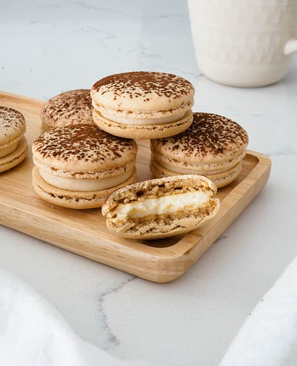 Tiramisu Macarons