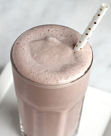 How to Make a Copycat Wendy's Frosty with Only 5 Ingredients