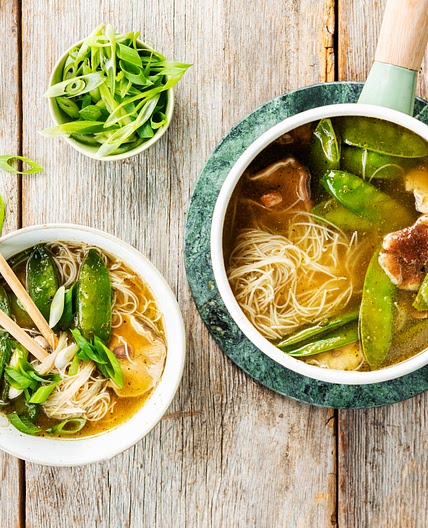 Thailändische Gemüsebrühe